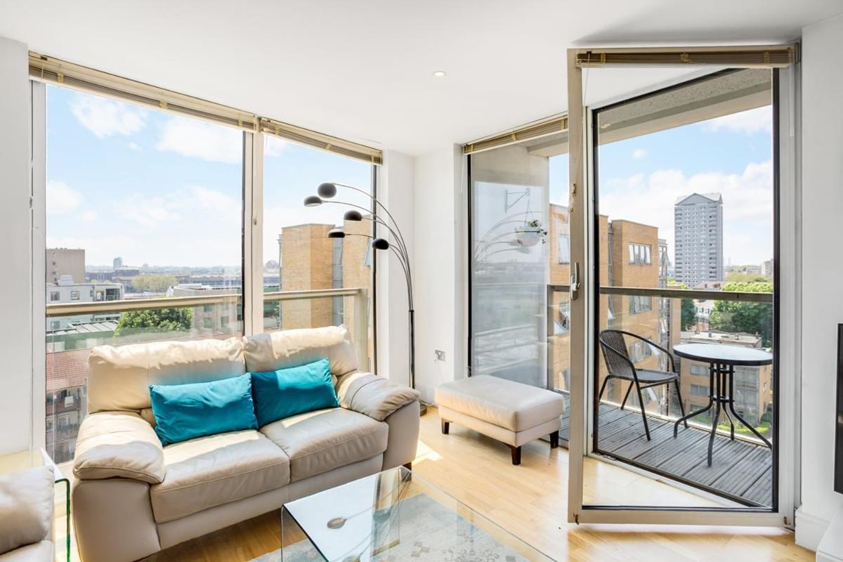 Panoramic 3-bed Oasis * London