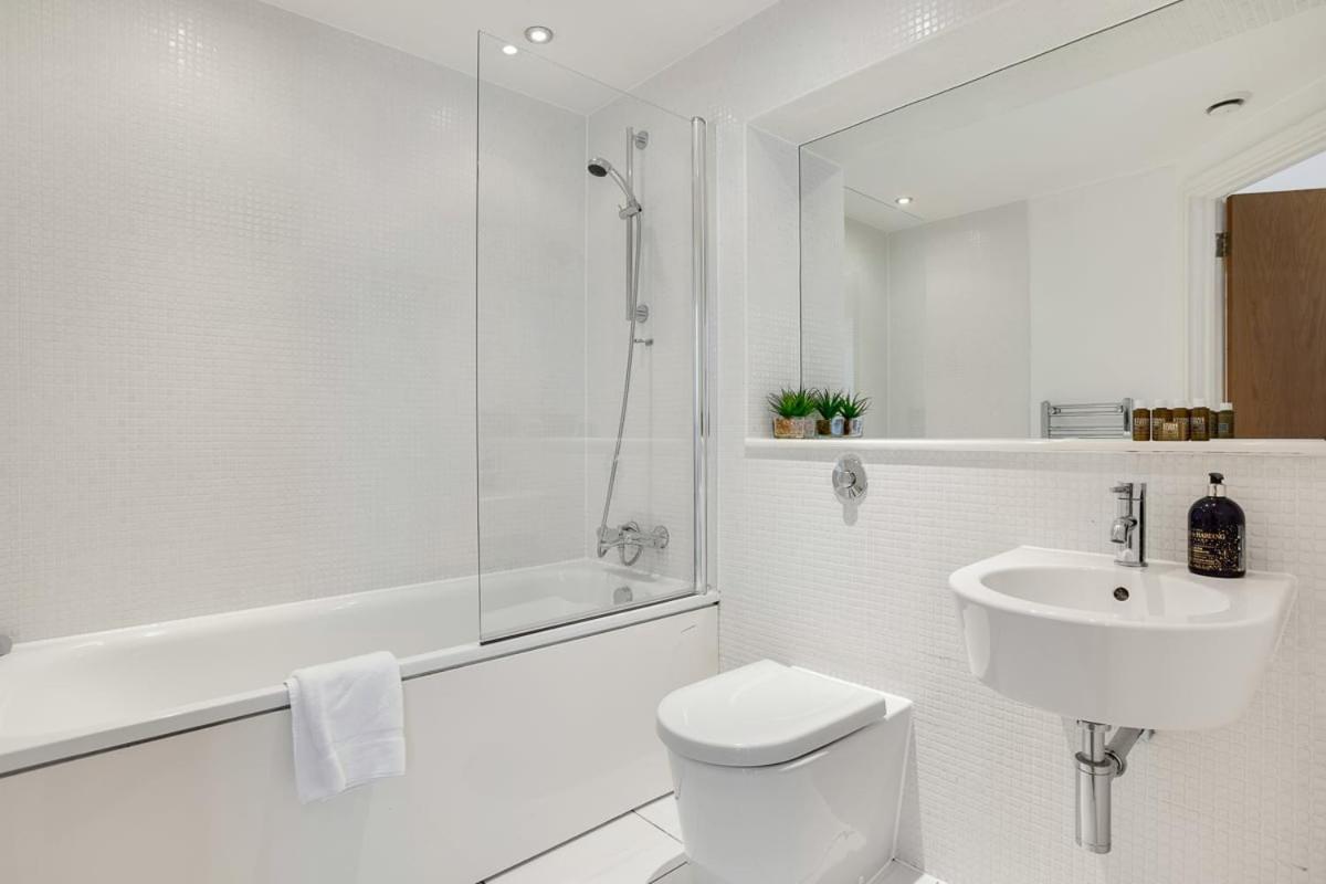 Panoramic 3-bed Oasis Apartment